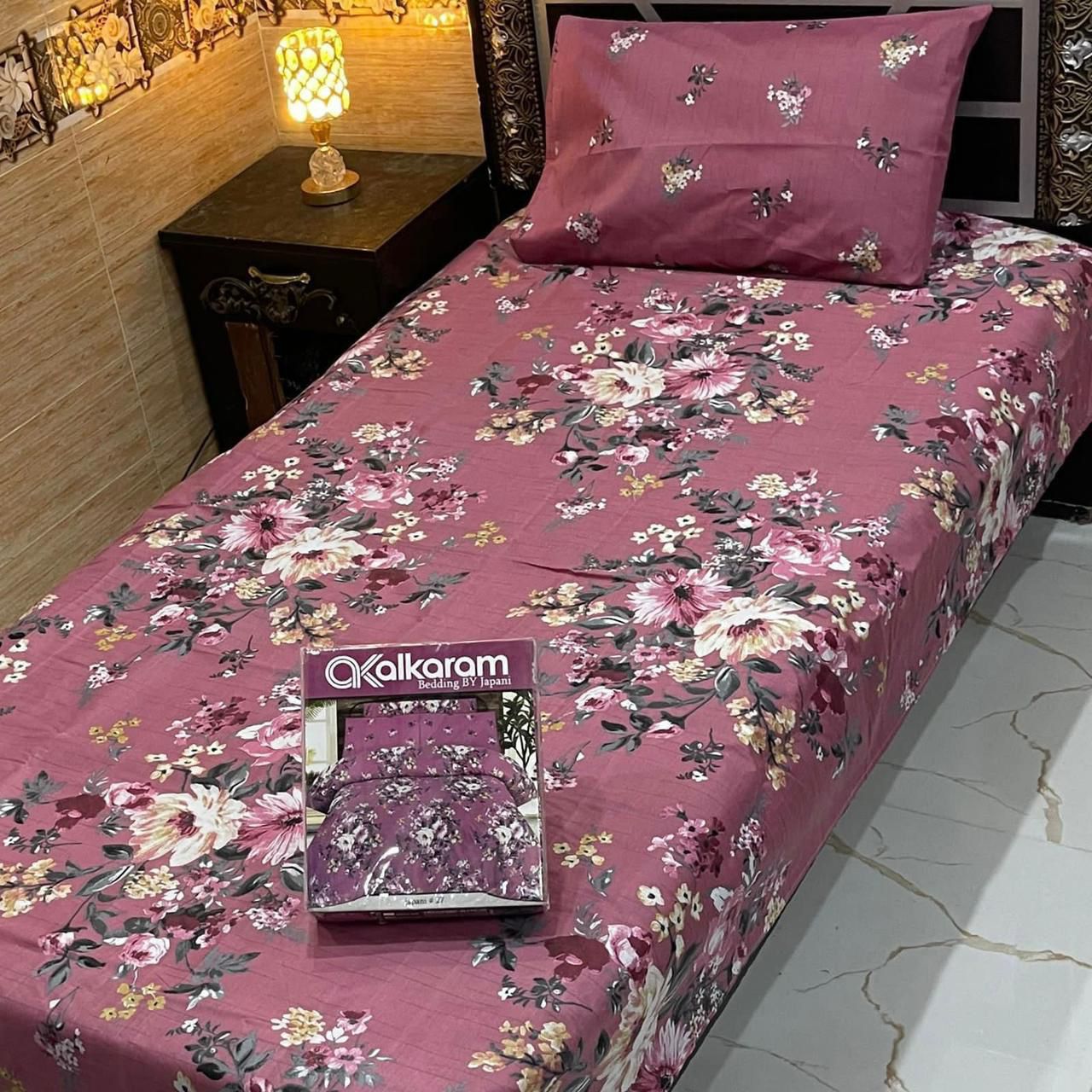 Soft Cotton Floral Bedsheet – Elegant Mauve Pink